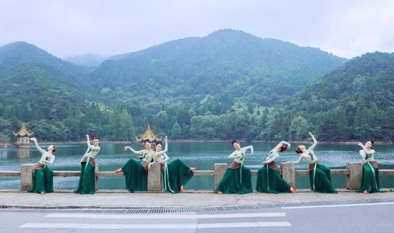 《佳茗行》立项